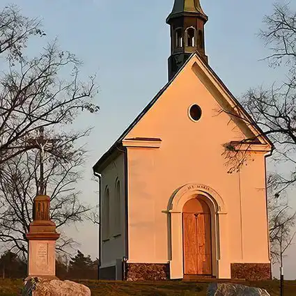 Cimitir pt. parastas de 40 zile.